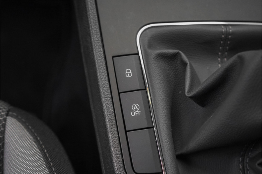 Seat Ibiza 1.0 TSI Style 96PK Navi Cruise Lichtmetaal 15"