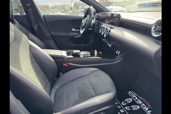 Mercedes-Benz CLA-Klasse Shooting Brake 250 e AMG Panorama Leder Camera Navi