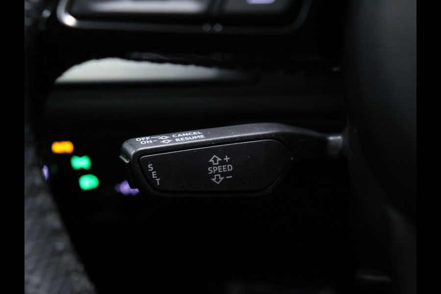 Audi A3 Limousine 35 TFSI CoD Advance Sport S Line [CAMERA, 2X S LINE, VIRTUAL COCKPIT, STOELVERWARMING, CRUISE CONTROL, NIEUWSTAAT]