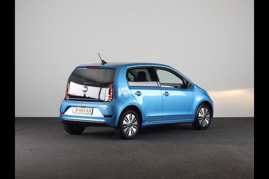 Volkswagen e-Up! Style 83PK | Navigatie via app | Cruise control | LM velgen | Acteruitrijcamera | Multifunctioneel stuurwiel |