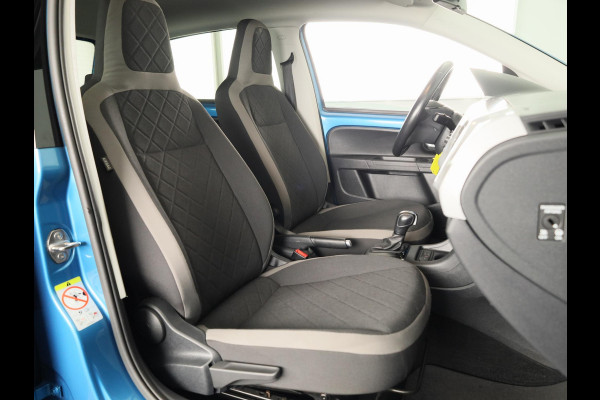 Volkswagen e-Up! Style 83PK | Navigatie via app | Cruise control | LM velgen | Acteruitrijcamera | Multifunctioneel stuurwiel |