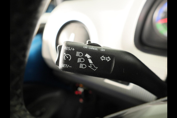 Volkswagen e-Up! Style 83PK | Navigatie via app | Cruise control | LM velgen | Acteruitrijcamera | Multifunctioneel stuurwiel |