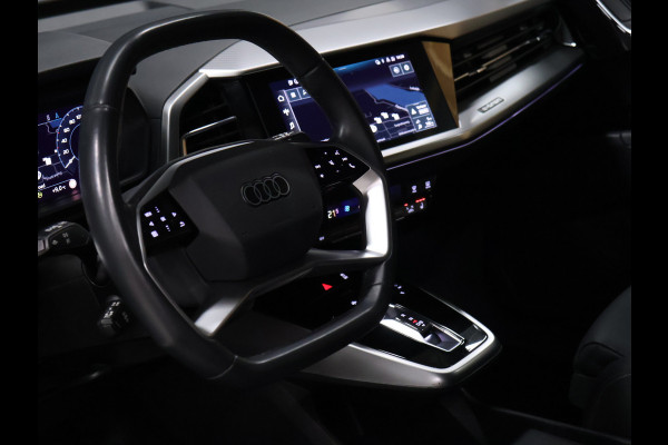 Audi Q4 e-tron 40 Advanced edition 77 kWh [VOL LEDER, VIRTUAL COCKPIT, STOELVERWARMING, BLUETOOTH, NAVIGATIE, PDC VOOR+ACHTER, SCHAKELFLIPPERS, NIEUWSTAAT]