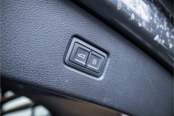 Audi Q7 60 TFSI e quattro Competition - Panorama | B&O | RS Seats | Luchtvering | Elek.Trekhaak