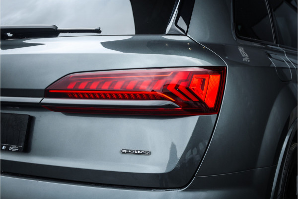 Audi Q7 60 TFSI e quattro Competition - Panorama | B&O | RS Seats | Luchtvering | Elek.Trekhaak