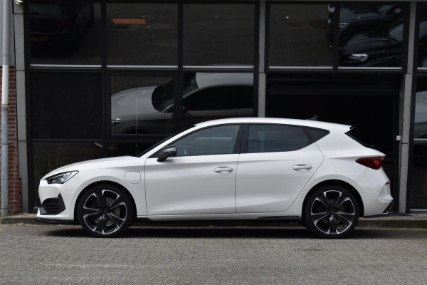 CUPRA Leon 1.4 e-Hybrid VZ Business Lane Stuurvw ACC