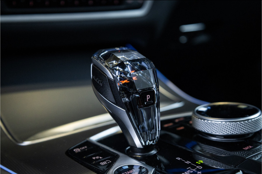 BMW X5 xDrive45e High Executive - M Sport | Panorama | B&W | Laser | Elek. Trekhaak | Luchtvering