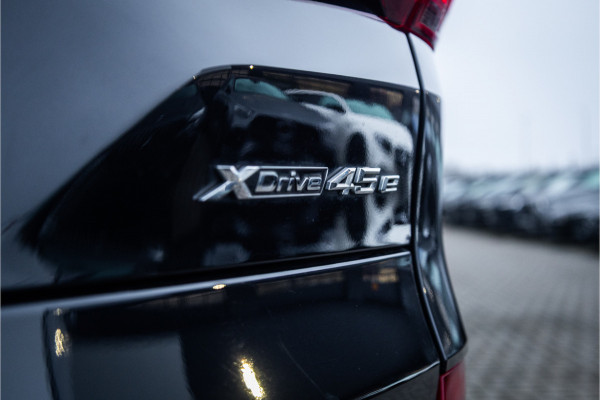 BMW X5 xDrive45e High Executive - M Sport | Panorama | B&W | Laser | Elek. Trekhaak | Luchtvering