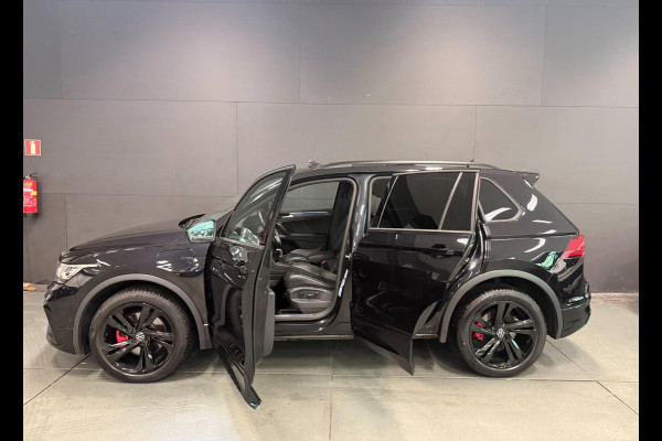 Volkswagen Tiguan 1.4 TSI eHybrid 2X R-LINE BLACK-LINE PANO/LEDER/M-STOELEN/NAVI/V-COCKPIT/DAB/LED///