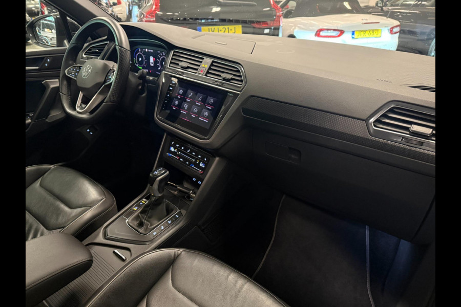 Volkswagen Tiguan 1.4 TSI eHybrid 2X R-LINE BLACK-LINE PANO/LEDER/M-STOELEN/NAVI/V-COCKPIT/DAB/LED///