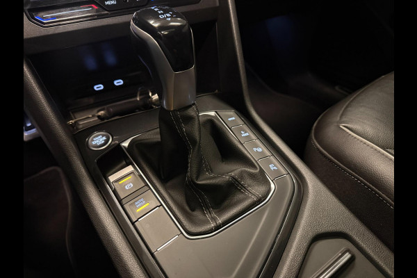 Volkswagen Tiguan 1.4 TSI eHybrid 2X R-LINE BLACK-LINE PANO/LEDER/M-STOELEN/NAVI/V-COCKPIT/DAB/LED///