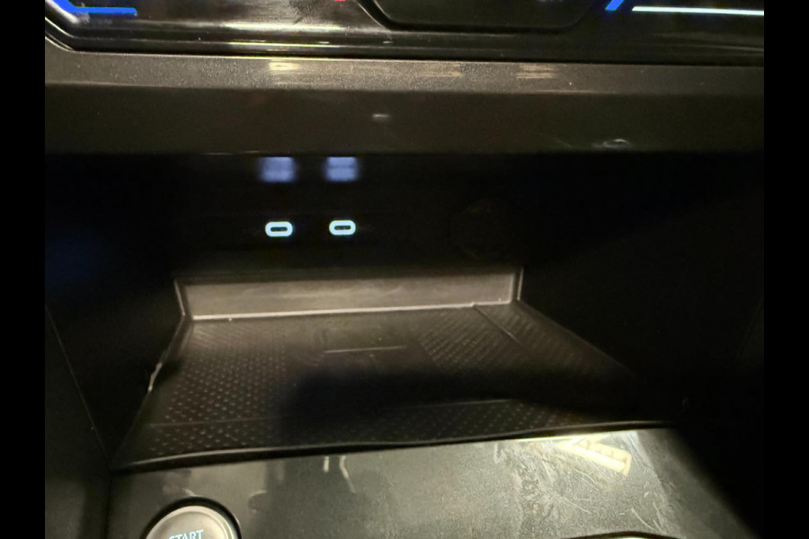 Volkswagen Tiguan 1.4 TSI eHybrid 2X R-LINE BLACK-LINE PANO/LEDER/M-STOELEN/NAVI/V-COCKPIT/DAB/LED///