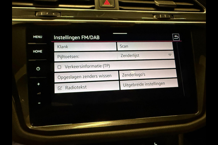 Volkswagen Tiguan 1.4 TSI eHybrid 2X R-LINE BLACK-LINE PANO/LEDER/M-STOELEN/NAVI/V-COCKPIT/DAB/LED///