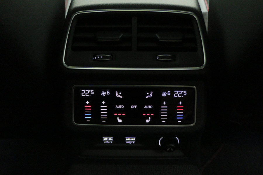 Audi RS6 Avant 4.0 TFSI Quattro 600 PK Panoramadak, B&O 3D, Dynamic Plus, Carbon, Ceramic, 4WB, HUD, 22"