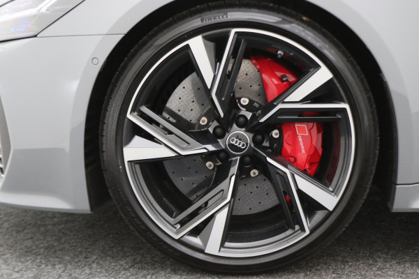 Audi RS6 Avant 4.0 TFSI Quattro 600 PK Panoramadak, B&O 3D, Dynamic Plus, Carbon, Ceramic, 4WB, HUD, 22"