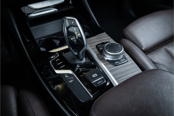 BMW X3 xDrive20i High Executive - Panorama | Cruise Control | Camera | Stoelverwarming