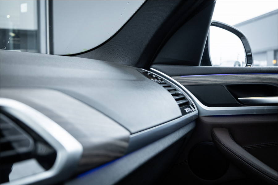 BMW X3 xDrive20i High Executive - Panorama | Cruise Control | Camera | Stoelverwarming