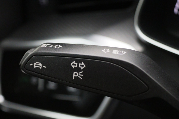 Audi RS6 Avant 4.0 TFSI Quattro 600 PK Panoramadak, B&O 3D, Dynamic Plus, Carbon, Ceramic, 4WB, HUD, 22"