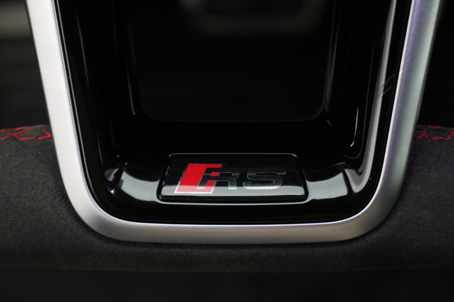 Audi RS6 Avant 4.0 TFSI Quattro 600 PK Panoramadak, B&O 3D, Dynamic Plus, Carbon, Ceramic, 4WB, HUD, 22"