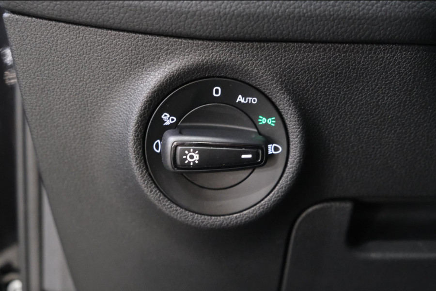 Škoda Kodiaq 1.5 TSI Business Edition Automaat - N.A.P. Airco, Cruise, Navi, PDC, Camera, Trekhaak.