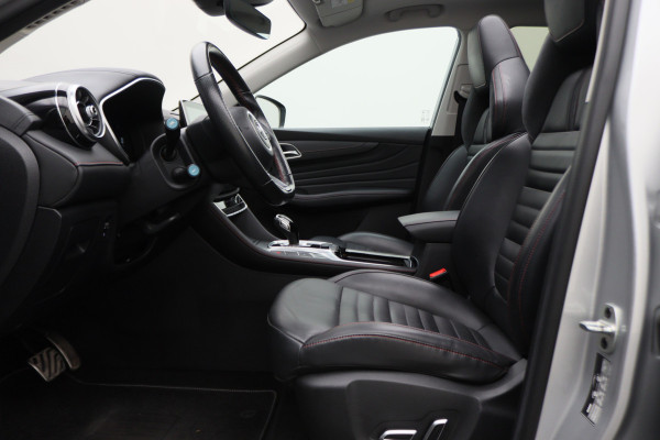 MG EHS 1.5 TGDI Luxury Leer, 360° Camera, ACC, Panoramadak, Apple Carplay, PDC, DAB, LED, 18''