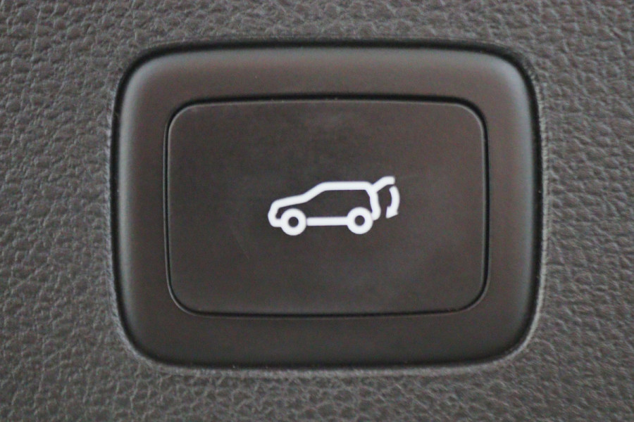 MG EHS 1.5 TGDI Luxury Leer, 360° Camera, ACC, Panoramadak, Apple Carplay, PDC, DAB, LED, 18''