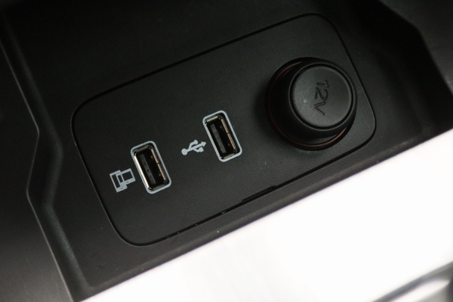 MG EHS 1.5 TGDI Luxury Leer, 360° Camera, ACC, Panoramadak, Apple Carplay, PDC, DAB, LED, 18''