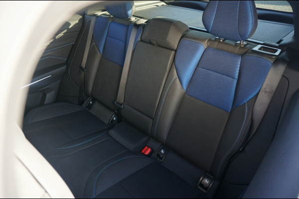 Lynk & Co 01 262PK PLUGIN HYBRID | PANO | 1.800KG TREKGEWICHT | 2023