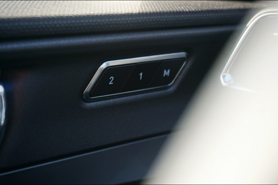 Lynk & Co 01 262PK PLUGIN HYBRID | PANO | 1.800KG TREKGEWICHT | 2023