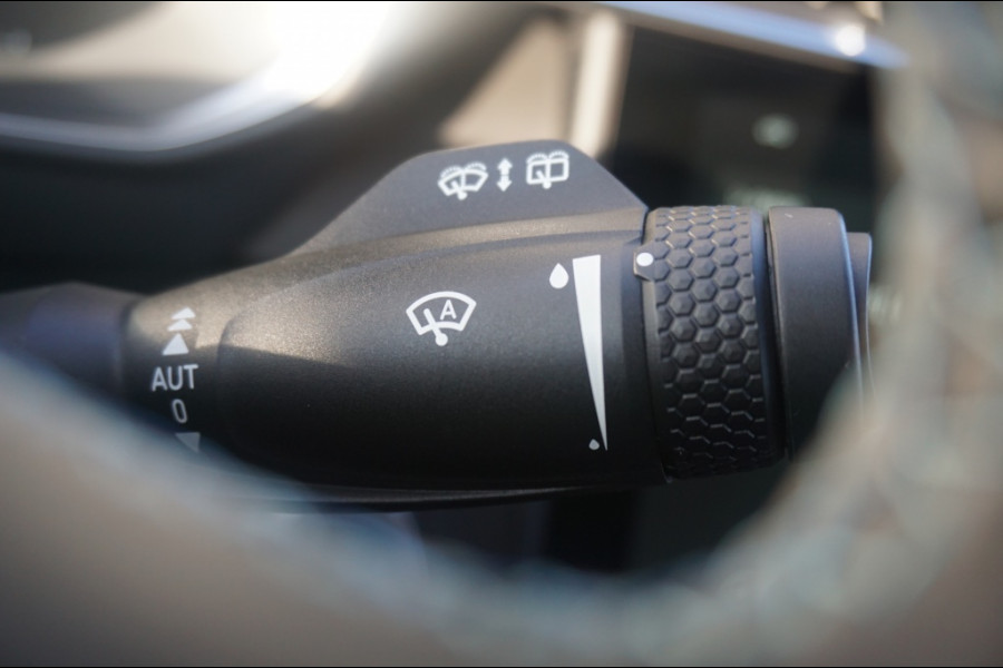 Lynk & Co 01 262PK PLUGIN HYBRID | PANO | 1.800KG TREKGEWICHT | 2023