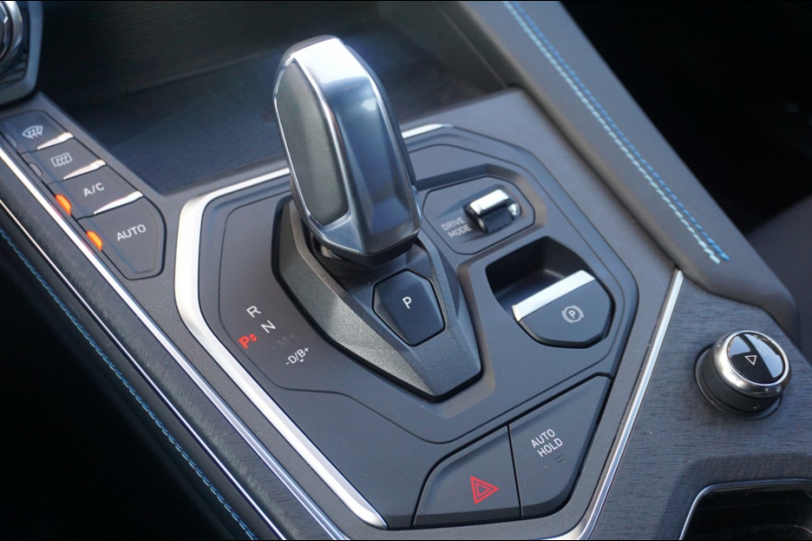 Lynk & Co 01 262PK PLUGIN HYBRID | PANO | 1.800KG TREKGEWICHT | 2023