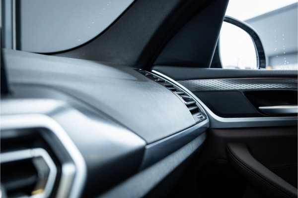 BMW X3 xDrive20i High Executive - M Sport | 360 Camera | Stoelverwarming | Carplay