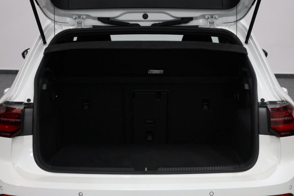 Volkswagen Golf 2.0 TSI GTI Performance 245+PK LED/VIRTUAL/PANO/LEDER+S.VERKOELING+MEMORY/19" LMV/CAM/ACC/ECC/12 MDN GARANTIE!