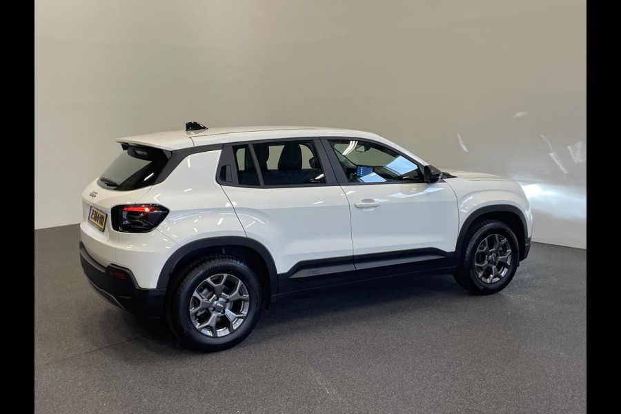 Jeep Avenger Longitude Automaat 54 kWh Navigatie Apple Carplay/Android Auto Climate Control Cruise Control Lichtmetalen Velgen Dab Keyless Parkeer Sensoren