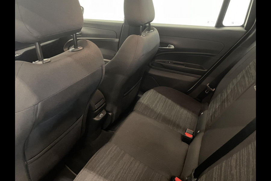 Jeep Avenger Longitude Automaat 54 kWh Navigatie Apple Carplay/Android Auto Climate Control Cruise Control Lichtmetalen Velgen Dab Keyless Parkeer Sensoren