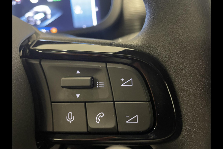 Jeep Avenger Longitude Automaat 54 kWh Navigatie Apple Carplay/Android Auto Climate Control Cruise Control Lichtmetalen Velgen Dab Keyless Parkeer Sensoren