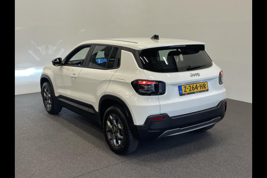 Jeep Avenger Longitude Automaat 54 kWh Navigatie Apple Carplay/Android Auto Climate Control Cruise Control Lichtmetalen Velgen Dab Keyless Parkeer Sensoren