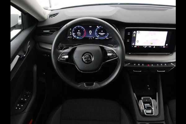 Škoda Octavia 1.0 e-TSI Business Edition | 61.800km NAP | Camera | Carplay | Navigatie | Full LED | Parkeerhulp | Digital Cockpit | Cruise control