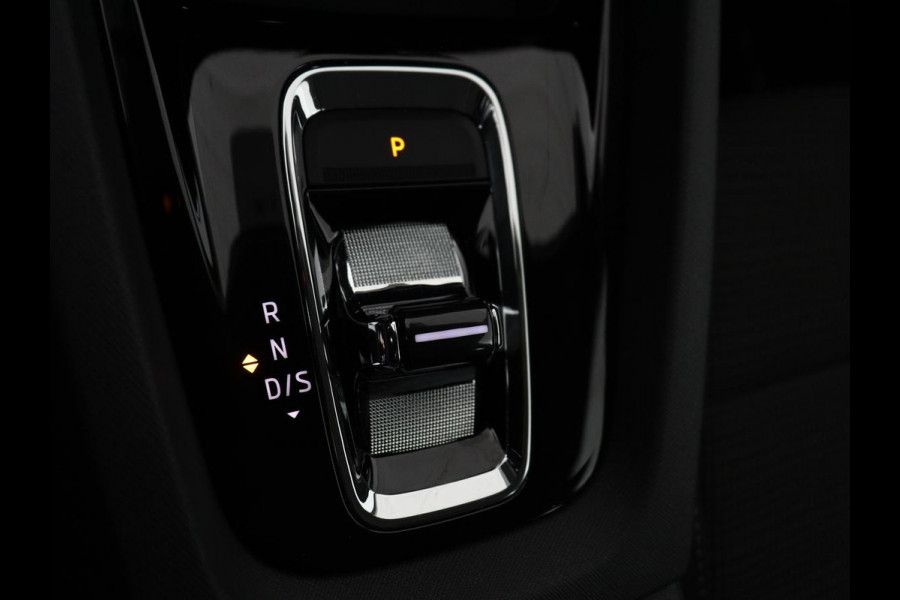 Škoda Octavia 1.0 e-TSI Business Edition | 61.800km NAP | Camera | Carplay | Navigatie | Full LED | Parkeerhulp | Digital Cockpit | Cruise control