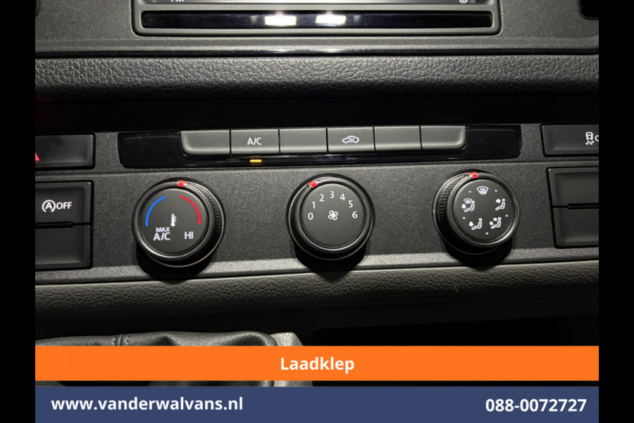 Volkswagen Crafter 2.0 TDI 141pk L3H3 L2H2 Laadklep Euro6 Airco | Camera | Navigatie | Apple Carplay Android Auto