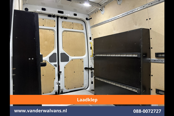 Volkswagen Crafter 2.0 TDI 141pk L3H3 L2H2 Laadklep Euro6 Airco | Camera | Navigatie | Apple Carplay Android Auto