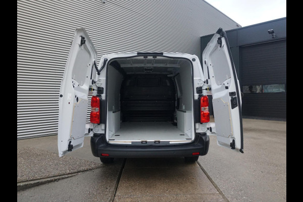 Opel Vivaro L3 2.0D 180 PK. Automaat | BPM-vrij | Navigatie incl. Apple Carplay | parkeersensoren voor & achter | dodehoekwaarschuwing | Climate Control | Keyless Entry en Start/Stop