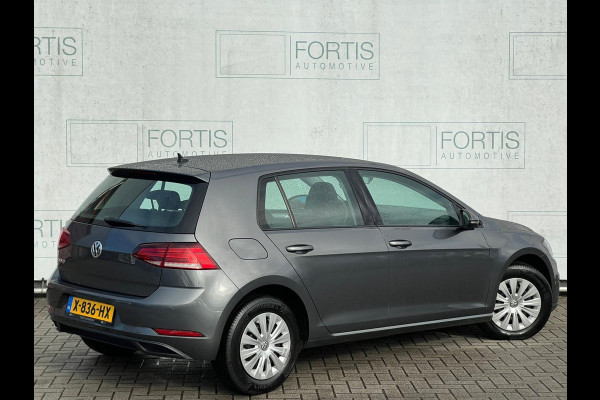 Volkswagen Golf 1.0 TSI Trendline CARPLAY | CAMERA | NAVI |