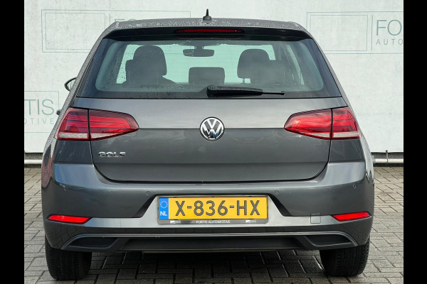 Volkswagen Golf 1.0 TSI Trendline CARPLAY | CAMERA | NAVI |