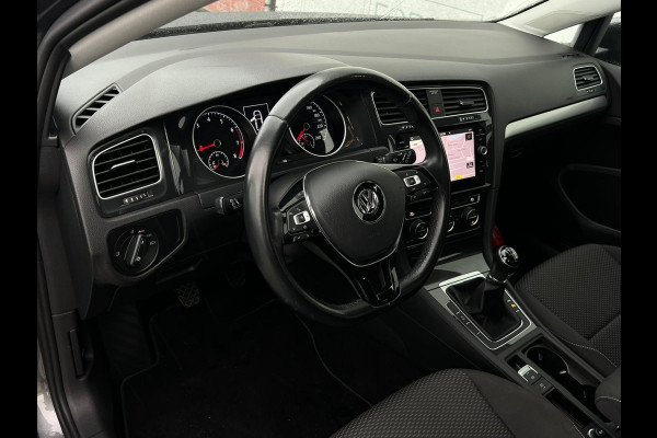 Volkswagen Golf 1.0 TSI Trendline CARPLAY | CAMERA | NAVI |