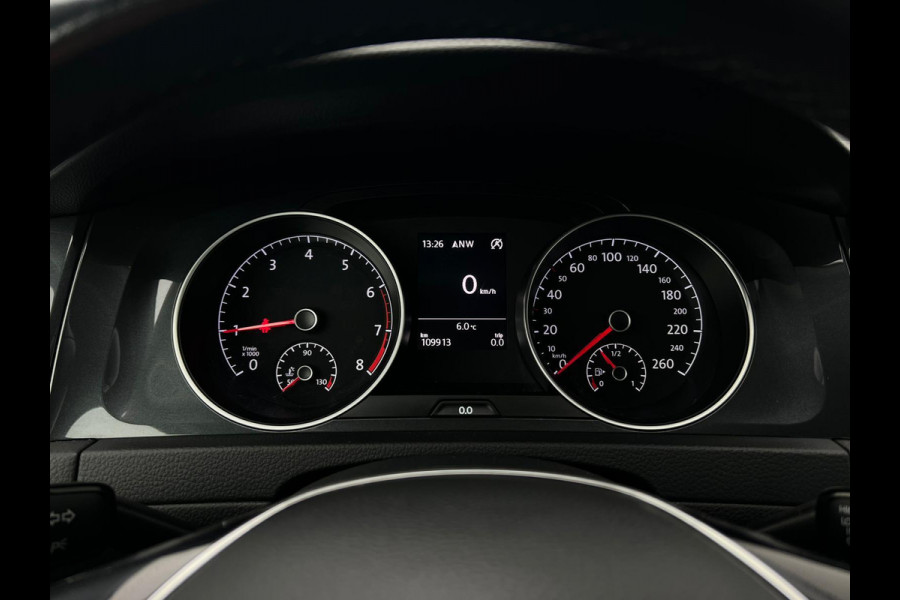 Volkswagen Golf 1.0 TSI Trendline CARPLAY | CAMERA | NAVI |