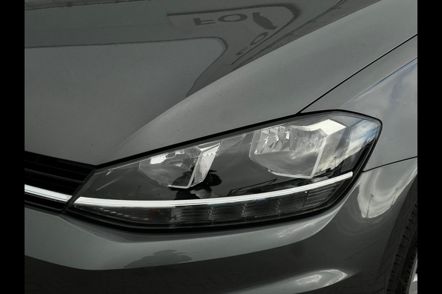 Volkswagen Golf 1.0 TSI Trendline CARPLAY | CAMERA | NAVI |