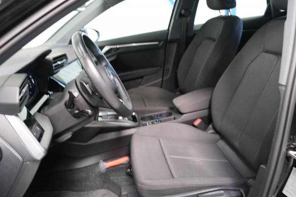Audi A3 Sportback 30 TFSI Pro Line Automaat - N.A.P. Airco, Cruise, PDC.