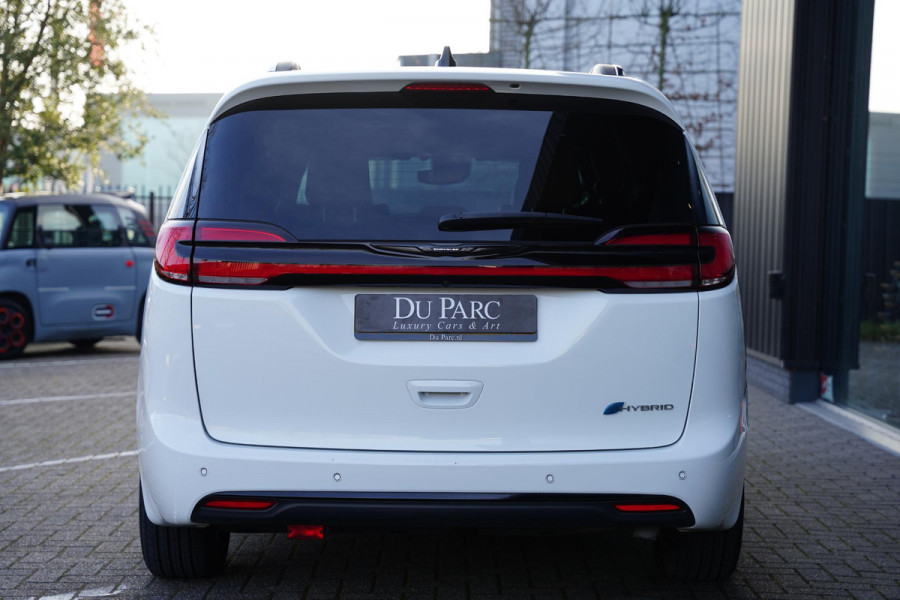 Chrysler Pacifica 3.6 V6 Hybrid / 7 Persoons / Multimedia