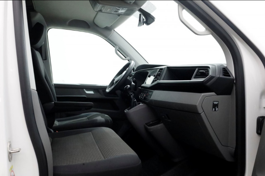 Volkswagen Transporter T6.1 2.0 TDI 110pk L1H1 Comfortline Navi/Camera/Inrichting 04-2020